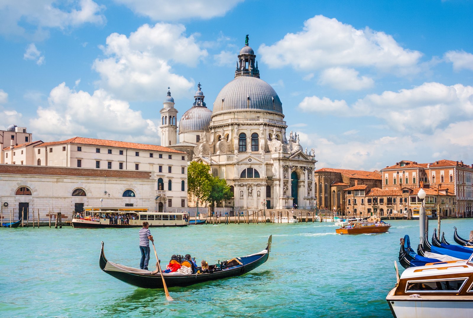 Traditional gondola on Canal Grande